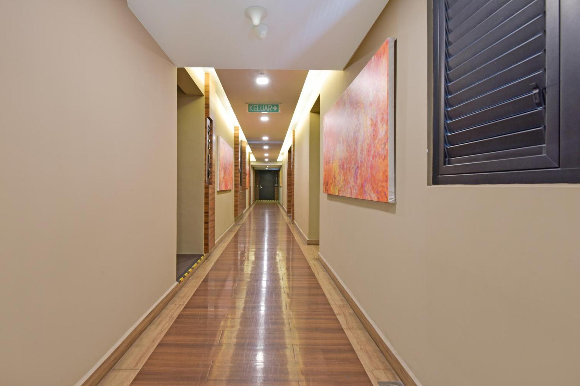 Sunday Hotel Near Petronas Twin Tower Formerly Suasana Suites Kuala Lumpur Exterior photo