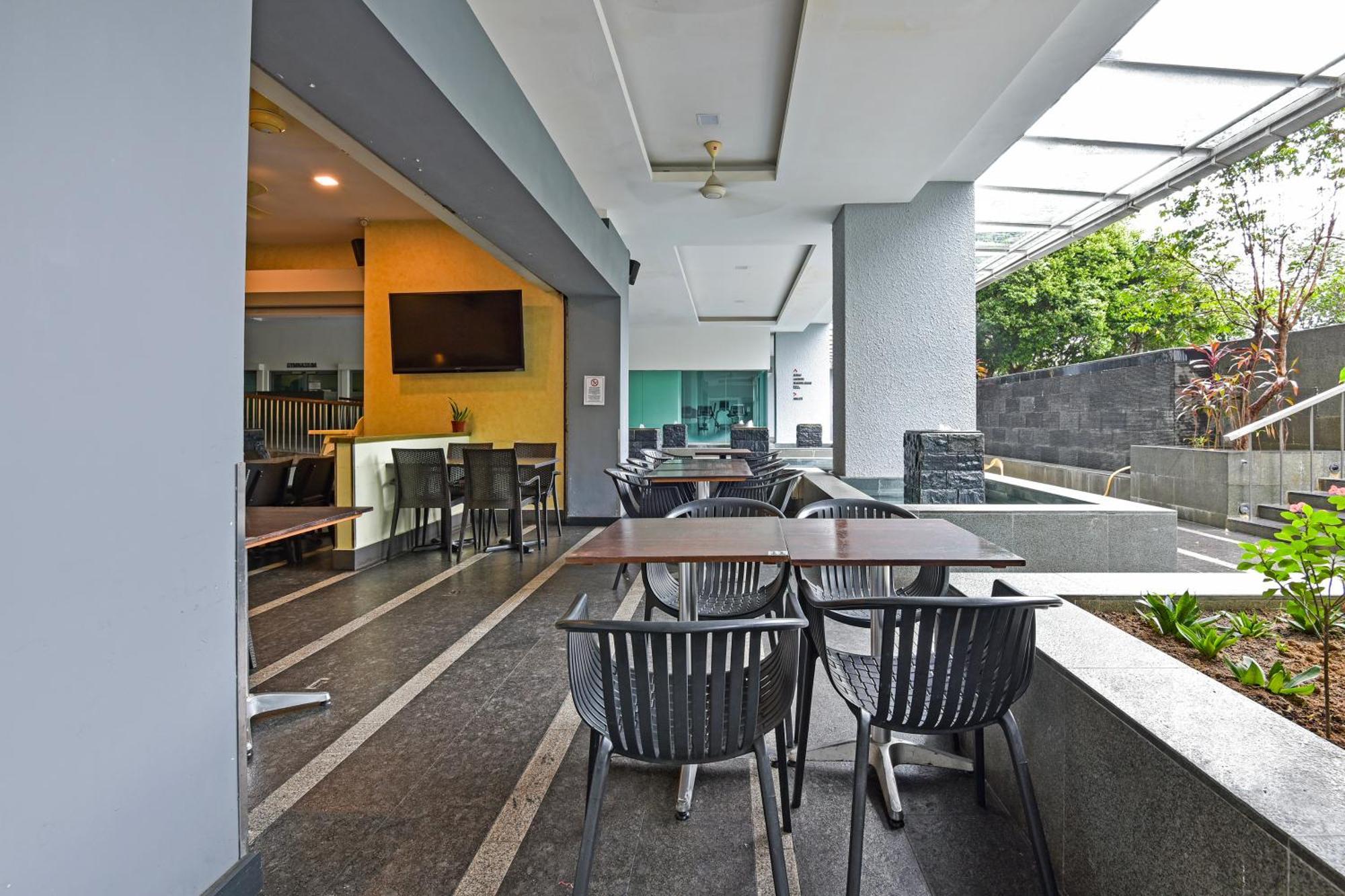 Sunday Hotel Near Petronas Twin Tower Formerly Suasana Suites Kuala Lumpur Exterior photo