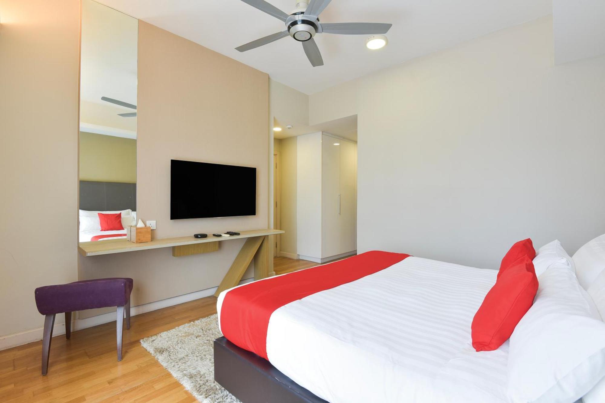 Sunday Hotel Near Petronas Twin Tower Formerly Suasana Suites Kuala Lumpur Exterior photo