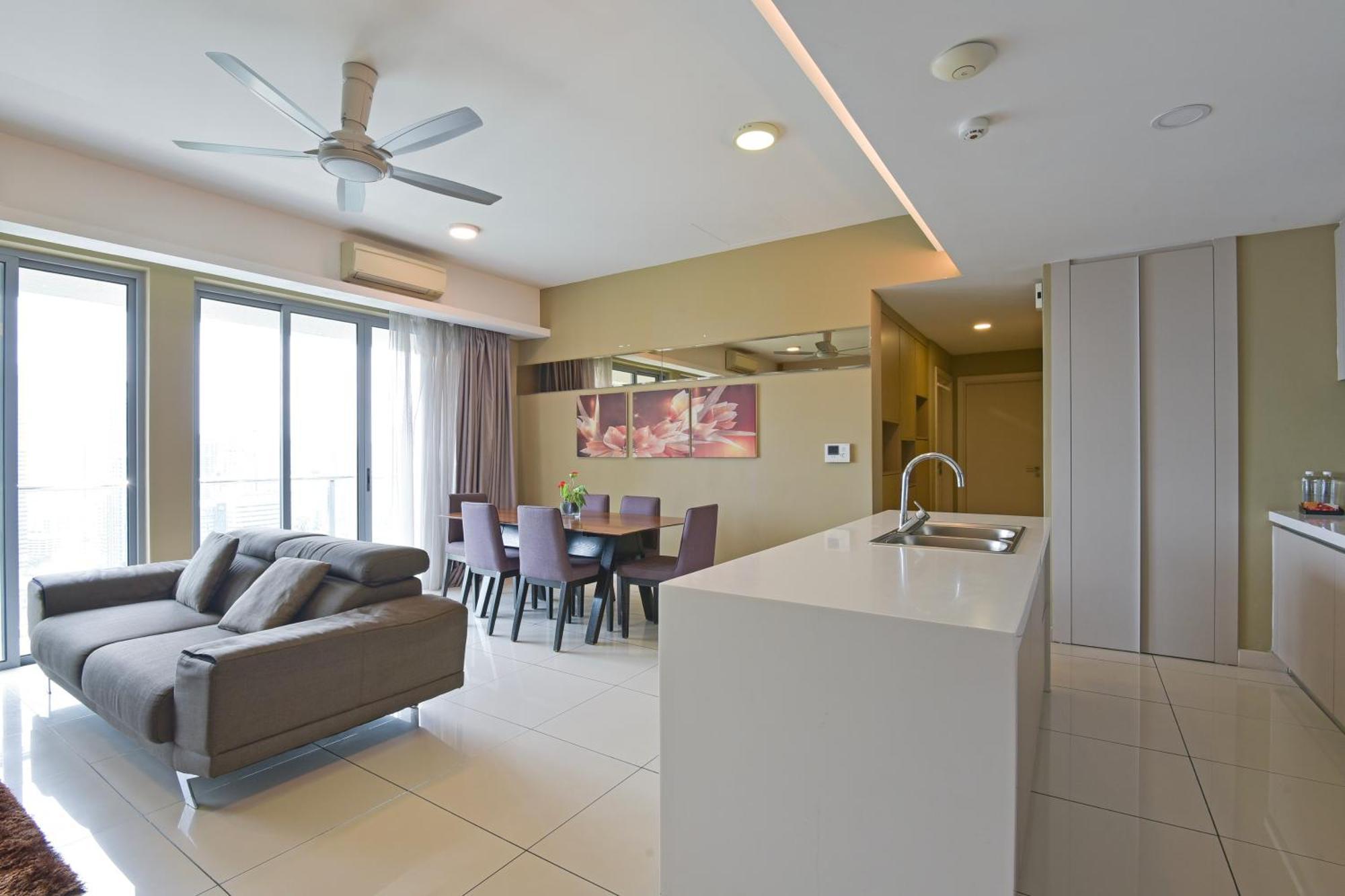 Sunday Hotel Near Petronas Twin Tower Formerly Suasana Suites Kuala Lumpur Exterior photo