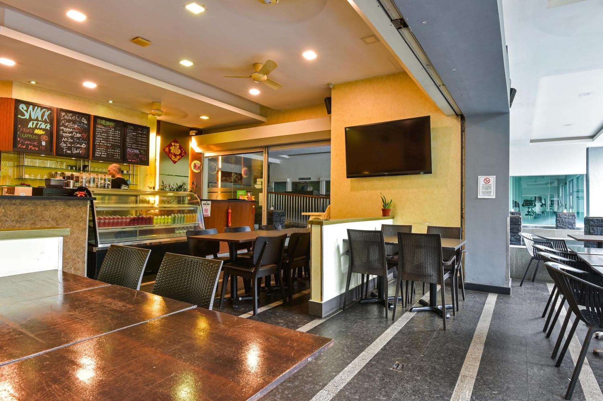 Sunday Hotel Near Petronas Twin Tower Formerly Suasana Suites Kuala Lumpur Exterior photo